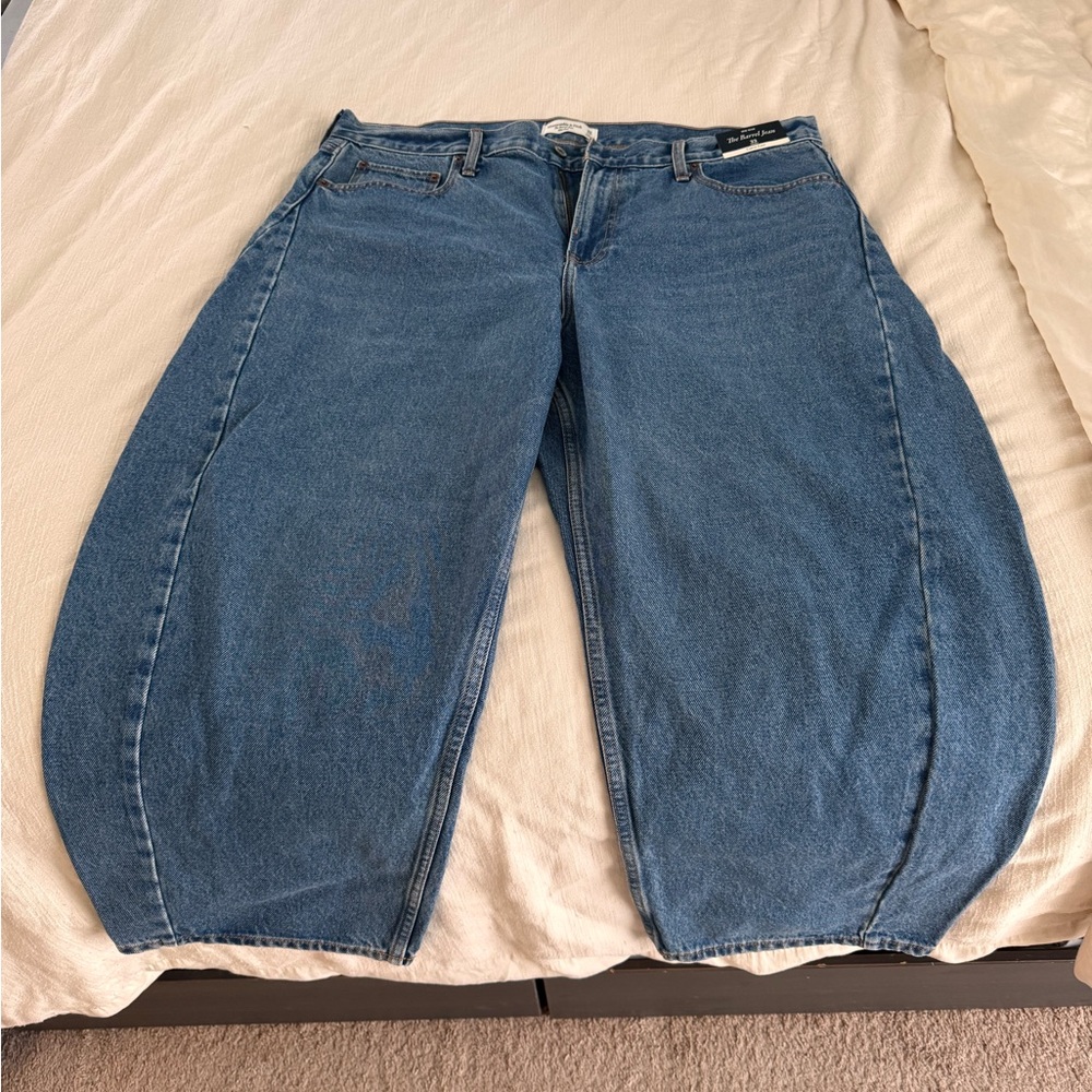 High Rise Barrel Jean - Picture 2 of 2